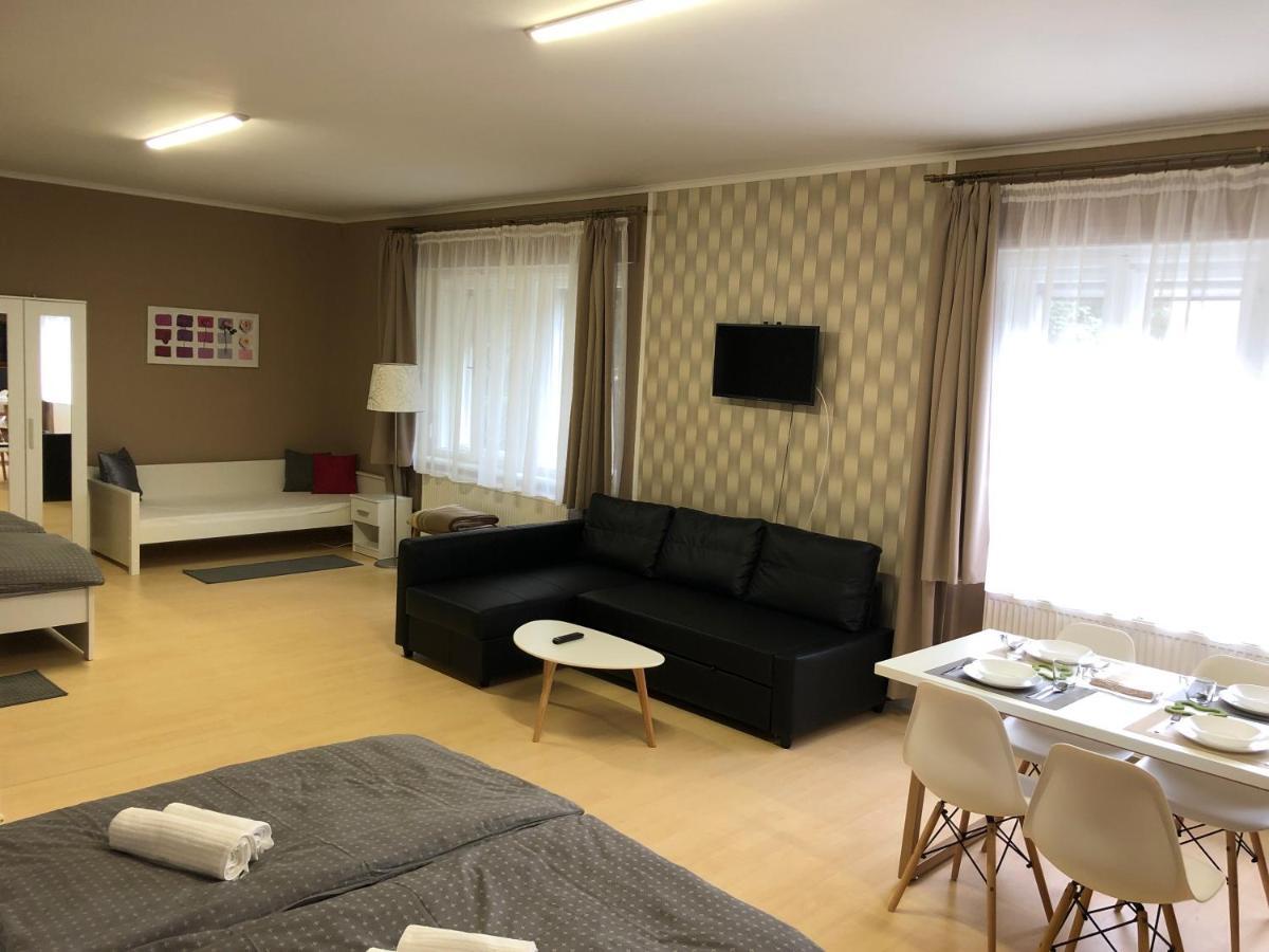 Arkad Apartmanhaz Apartament *