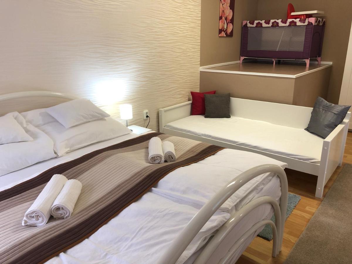 Arkad Apartmanhaz * Seghedin