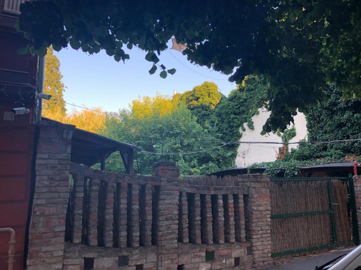 Arkad Apartmanhaz Apartament Seghedin