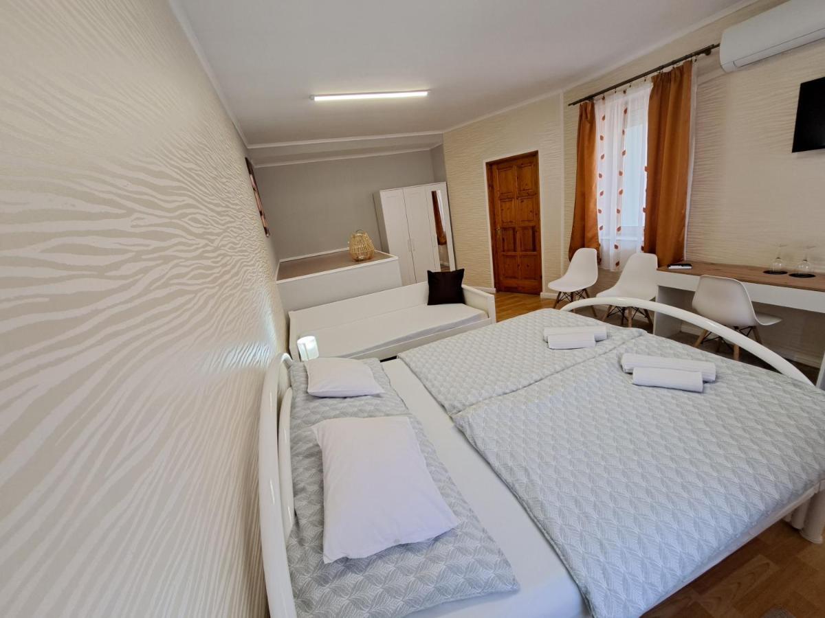 Apartament Arkad Apartmanhaz