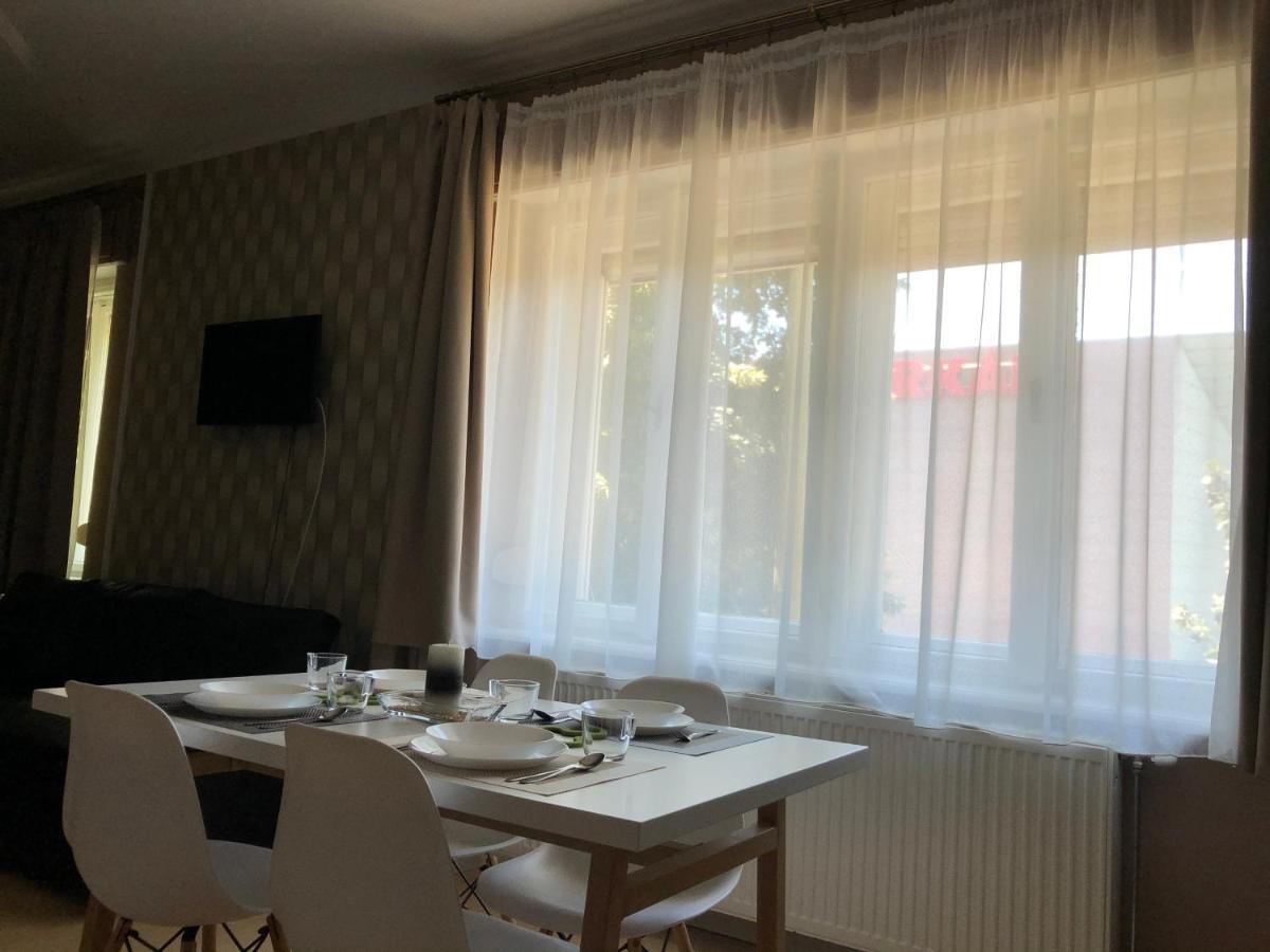 Arkad Apartmanhaz Апартаменти Сегед